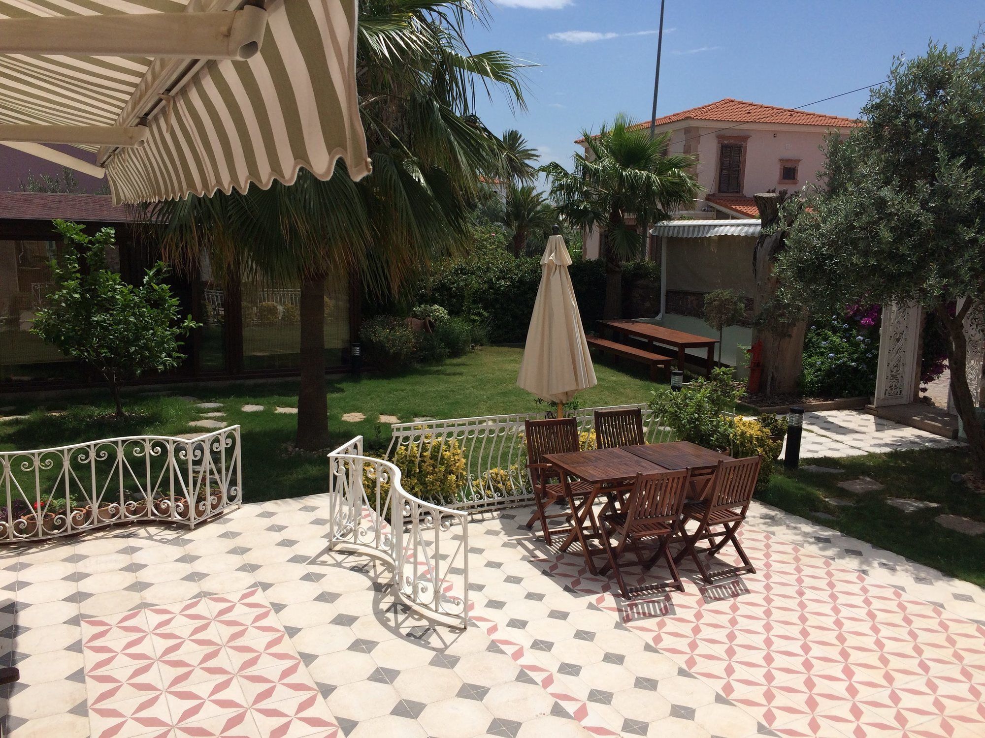 Cunda Has Konak Butik Otel Ayvalik Exterior photo